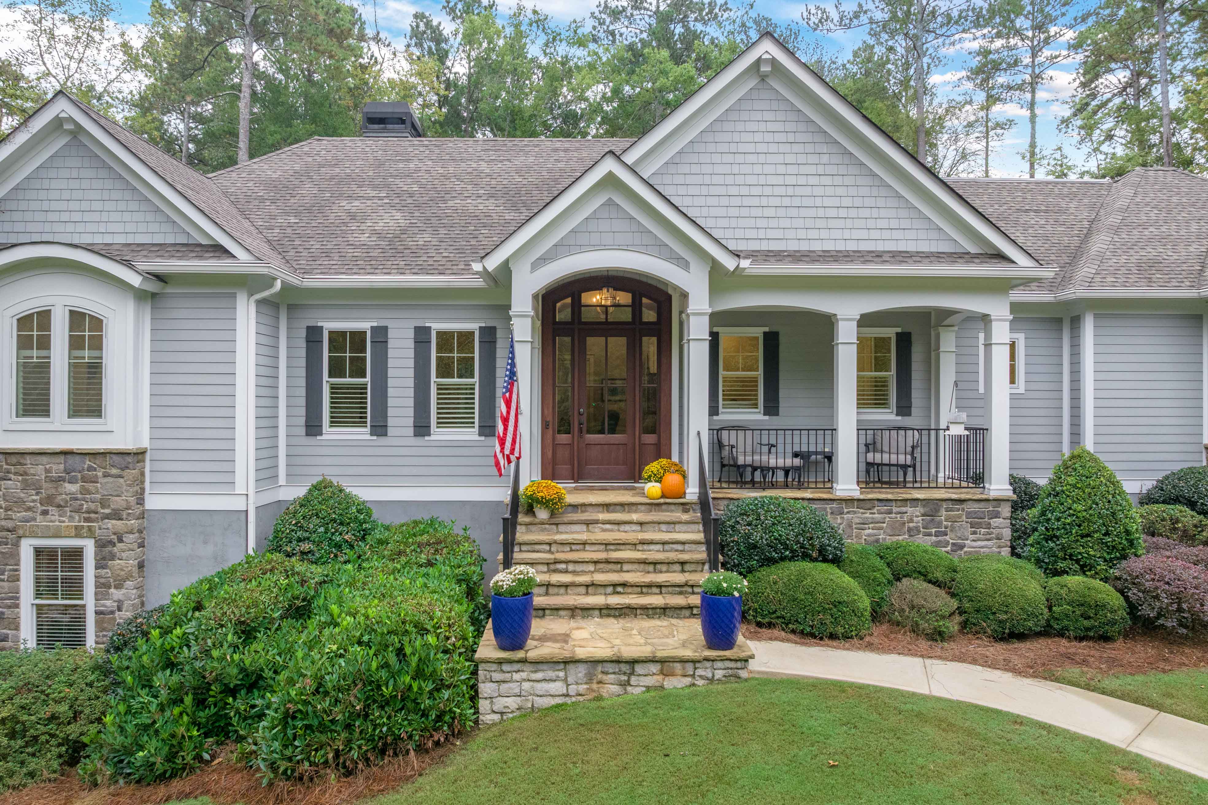 1010 Snug Harbor Court image 4